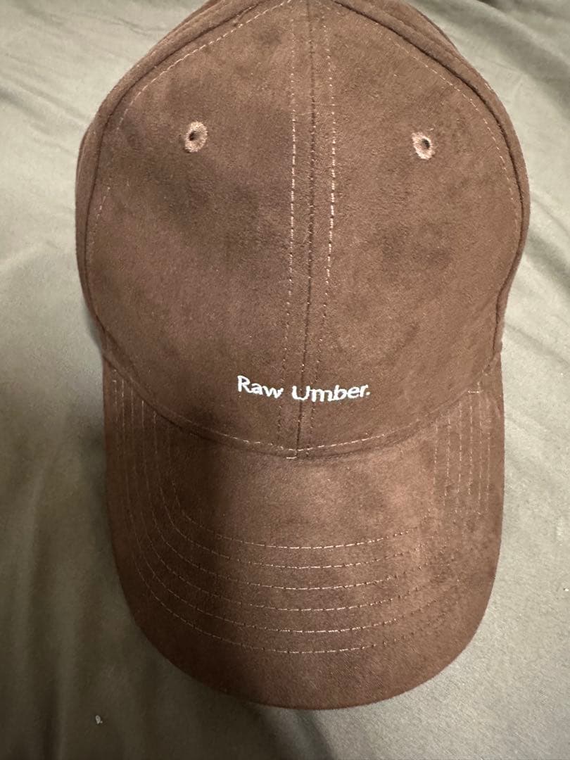 Plage Raw Umber キャップ