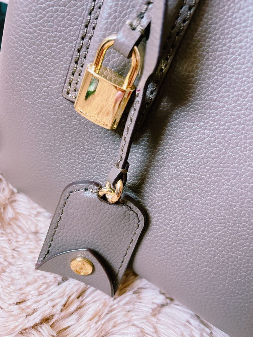 美品　MARC JACOBS グレー ハンドバッグ