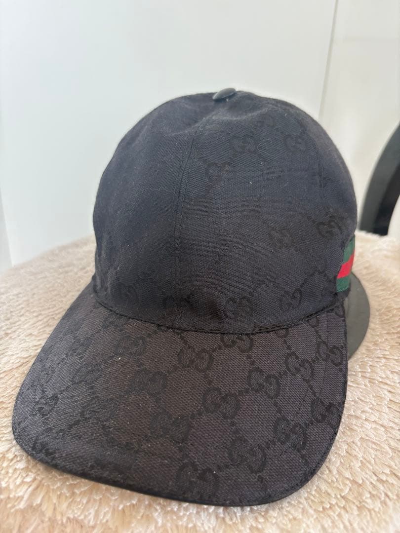 GUCCI キャップ　中古　美品(セール中)