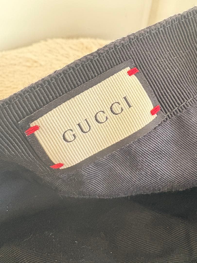 GUCCI キャップ　中古　美品(セール中)