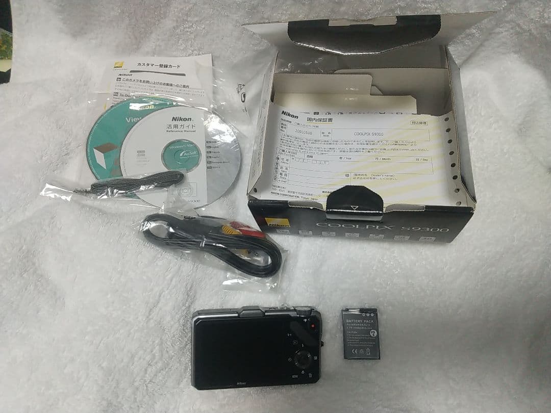 ⑪ Nikon COOLPIX S9300 デジタルカメラ