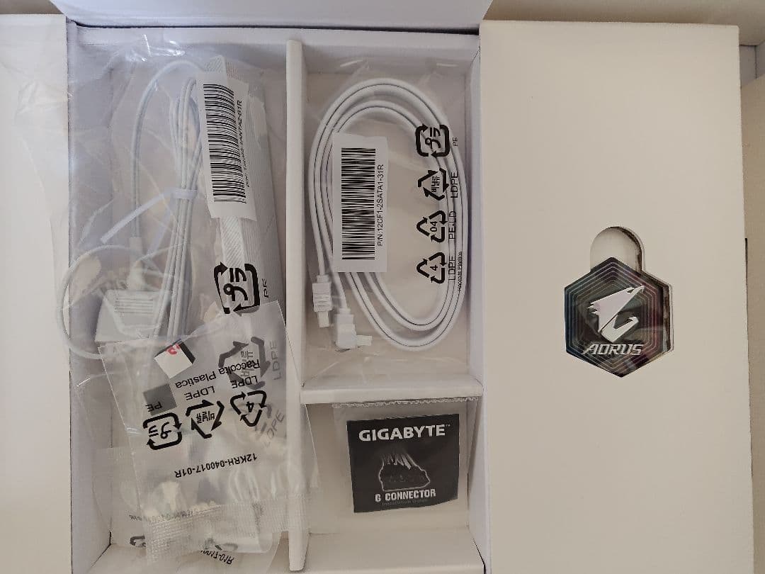 マザーボード GIGABYTE B850 AORUS STEALTH ICE