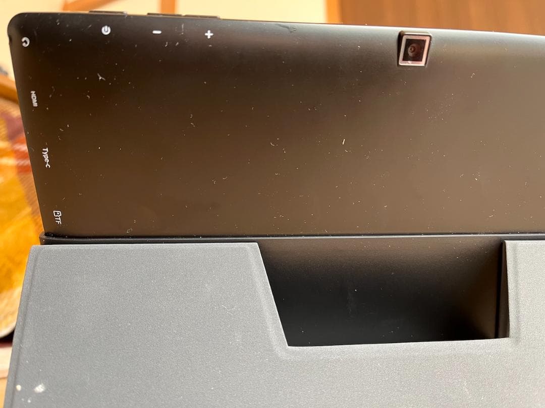 GMJ-10-128 2in1 タブレットノートパソコン