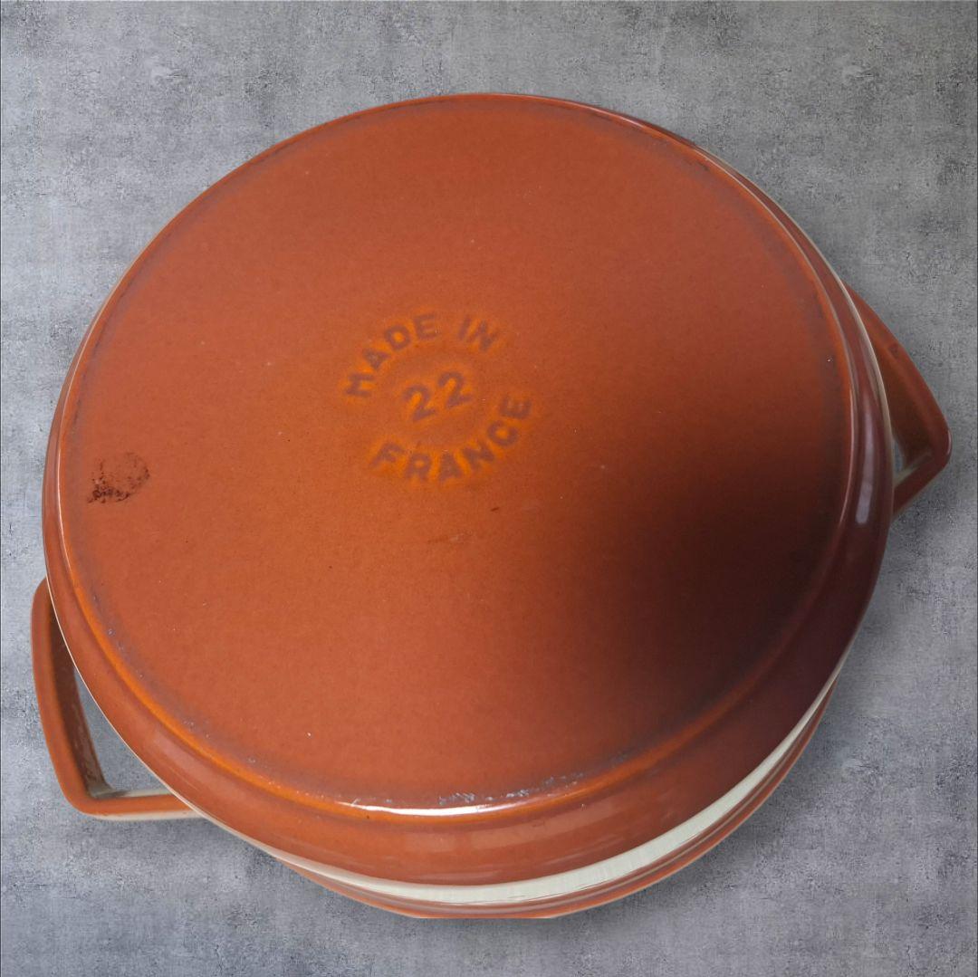 ★にこらす★ストウブ 鍋 Staub ピコ ココット ラウンド 22cm