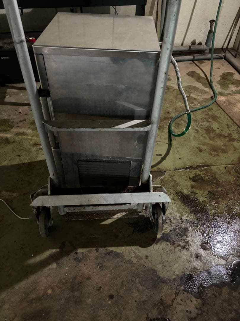 ホシザキ全自動製氷機　IM-25L 現状品