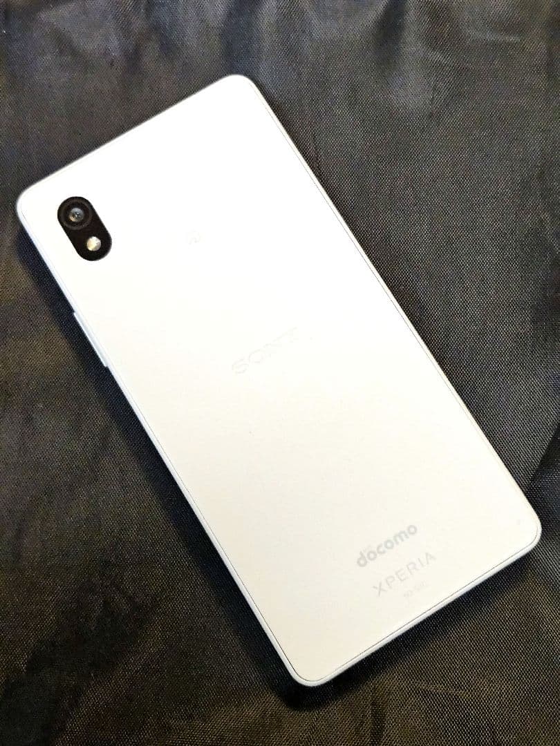 Xperia Ace III　SO-53C グレー
