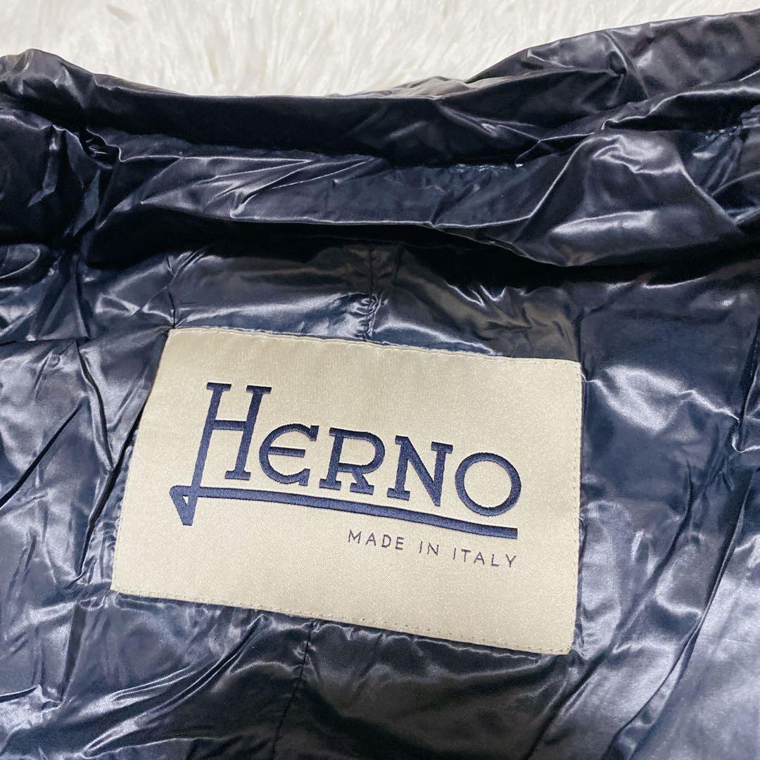a2077【ヘルノ】異素材ドッキング 切り替え ダウンジャケット ネイビー 42