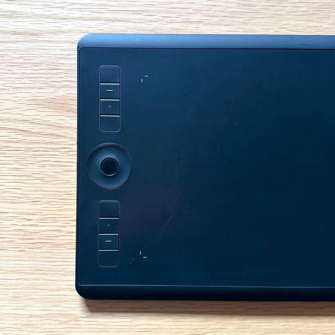 wacom Intuos Pro Medium ペンタブレット PTH-660