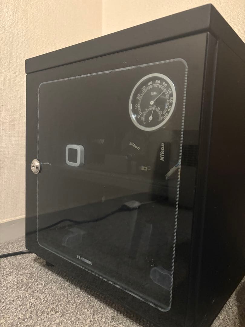 Nikon AF-S NIKKOR 28-300mm VR レンズフィルター付