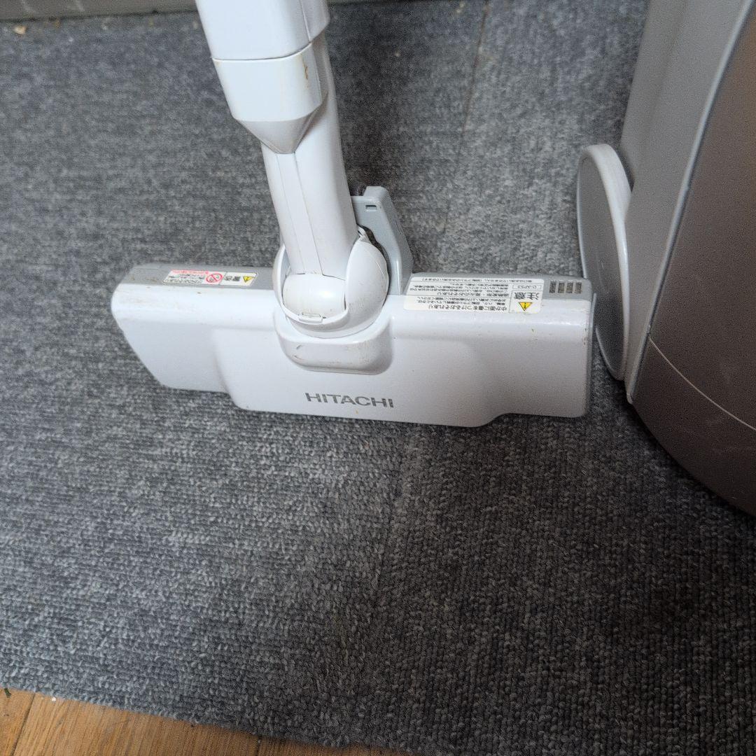 日立掃除機軽量紙パックコード式HITACHI CV-KP900J　2022年製