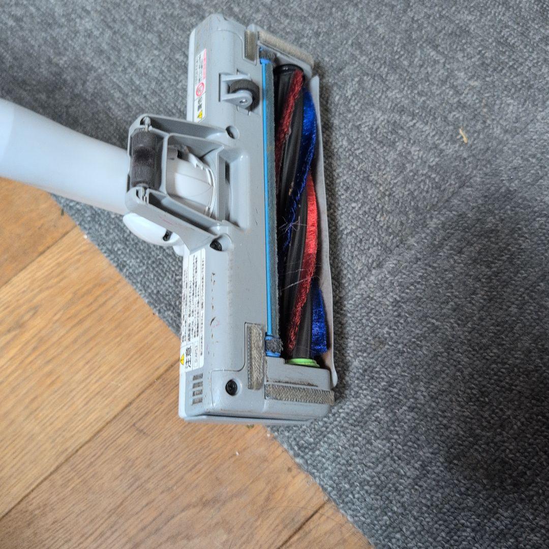 日立掃除機軽量紙パックコード式HITACHI CV-KP900J　2022年製