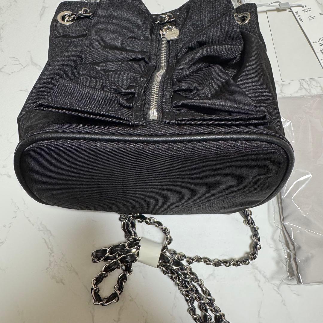 タグ付新品未使用 CELFORD チェーンショルダーフリルサック 黒