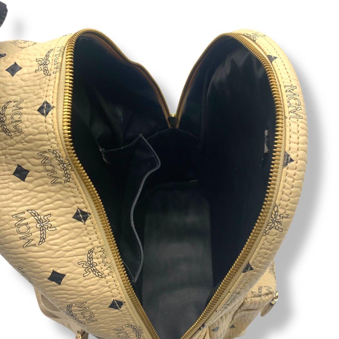 MCM ロゴグラムヴィセトス　バックパック スタッズ