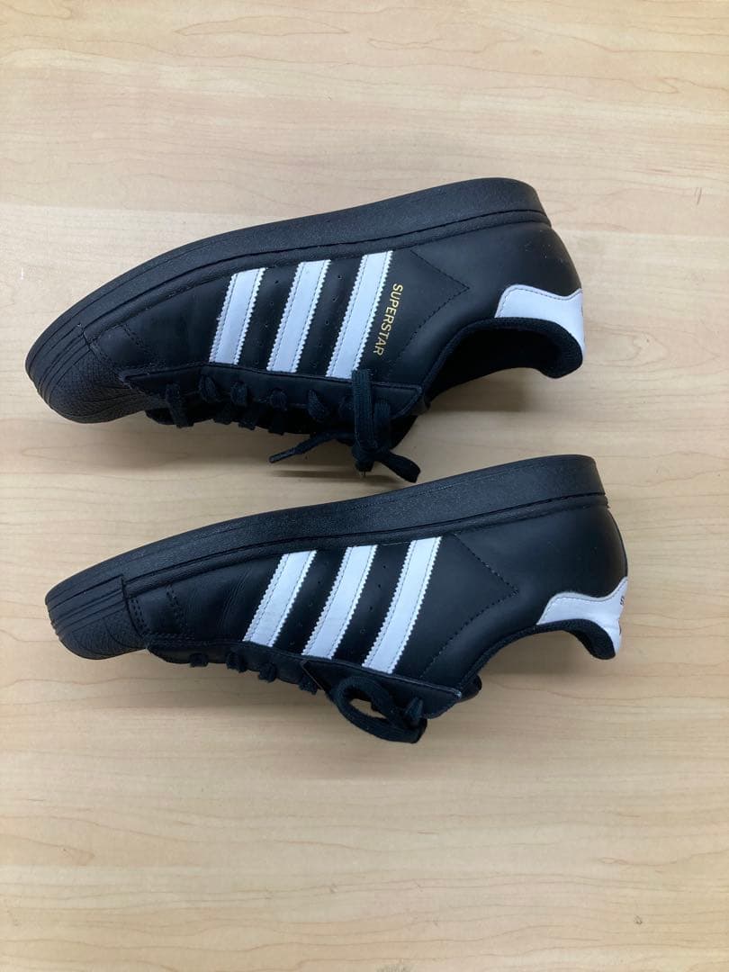 adidas SUPERSTAR ブラック/ホワイト　27cm