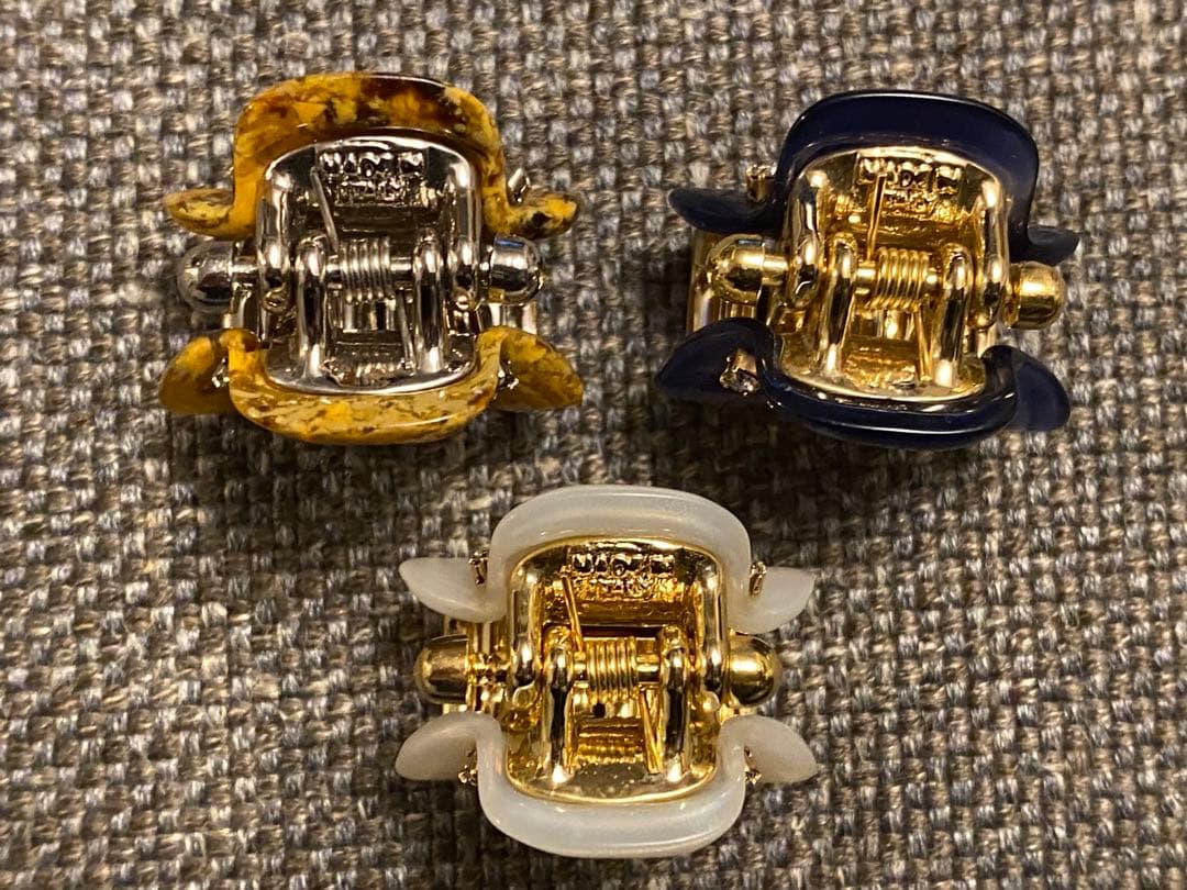 【かすみ草】アッカ　ヘアクリップ