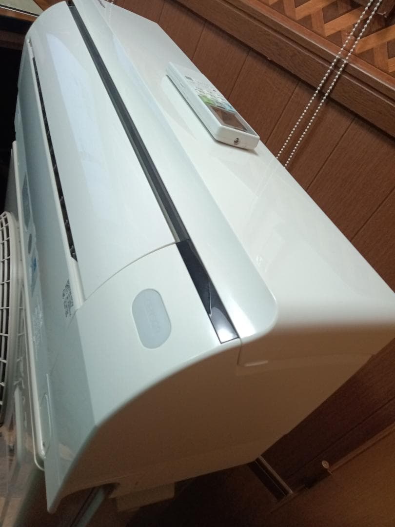 取付け無料　！取外し工事無料！配送込み！保証付！お掃除機能搭載機種人気の6畳用！