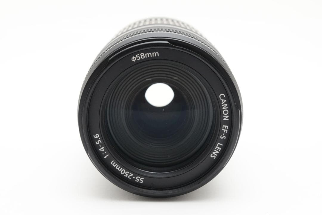 ★美品 CANON キャノンズームレンズ EFS 55-250 4-5.6 IS
