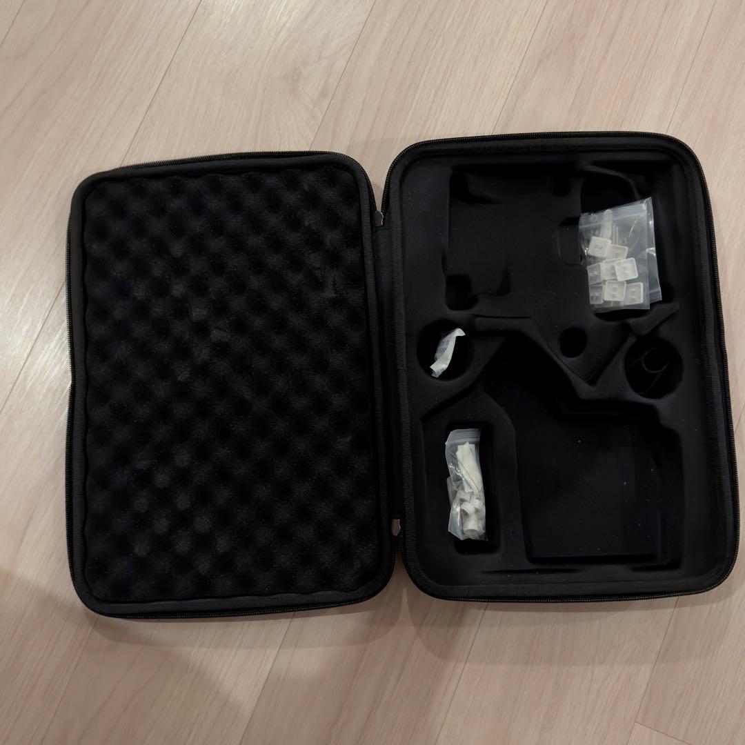 MoErgo Glove80 Revision2 左右分割型キーボード 静音桜