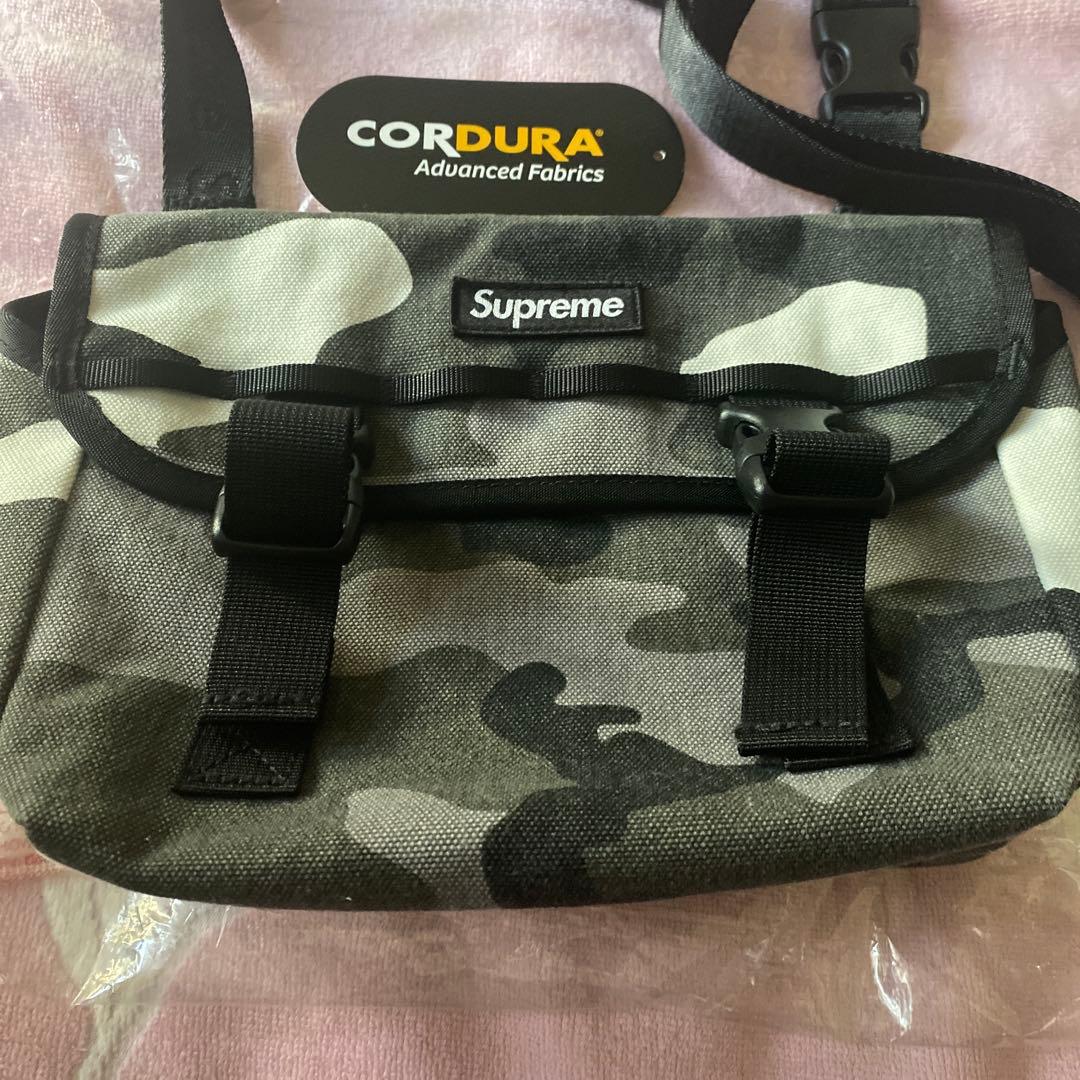 美品　25 supreme mini messenger bag 正規品