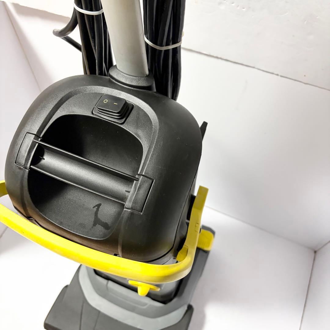 ケルヒャー KARCHER 業務用床洗浄機BR30/4C 1.783-222.0