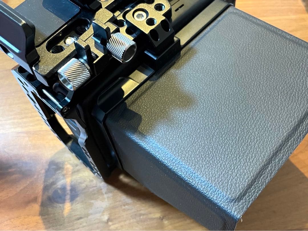 bmpcc4K本体、リグ、バッテリーセット