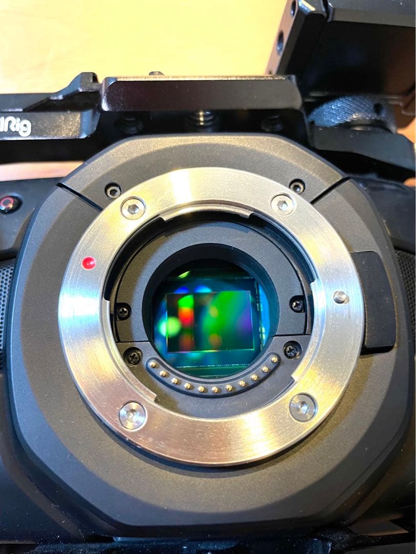 bmpcc4K本体、リグ、バッテリーセット