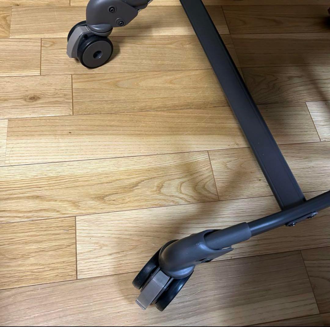 combi ネムリラbediオートスウィング　電動ハイローチェア　おやすみドーム