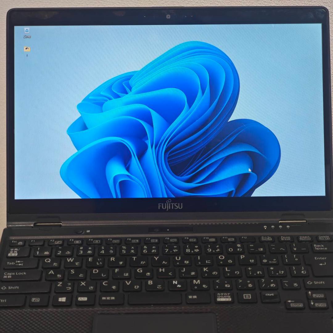 Windowsノート本体 Fujitsu LIFEBOOK U939X/A