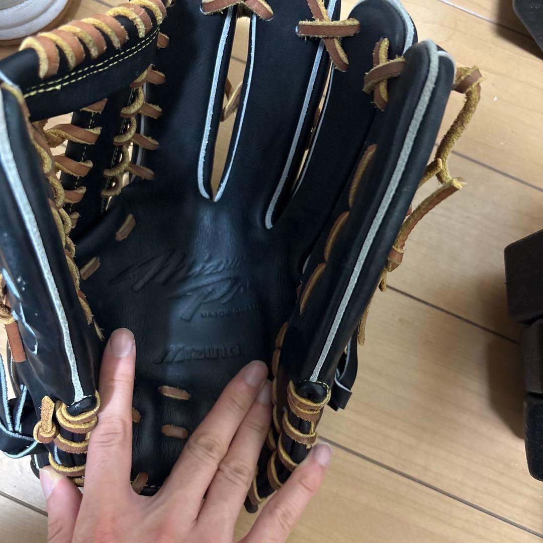 Mizuno Pro 軟式グローブ 右投げ用