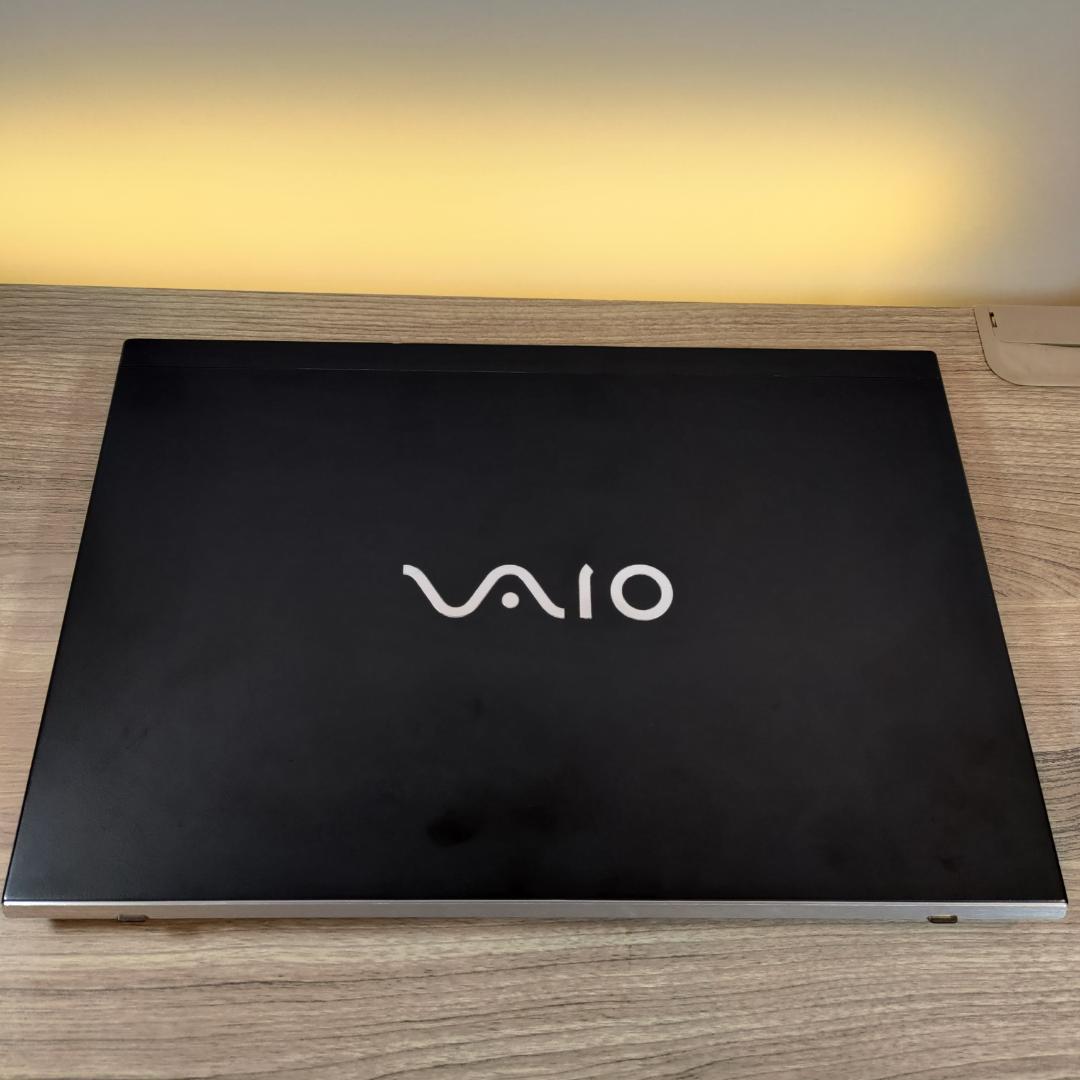 VAIOProの希少な最上位i7＋指紋認証すぐ使えるオフィス付きノートwin11