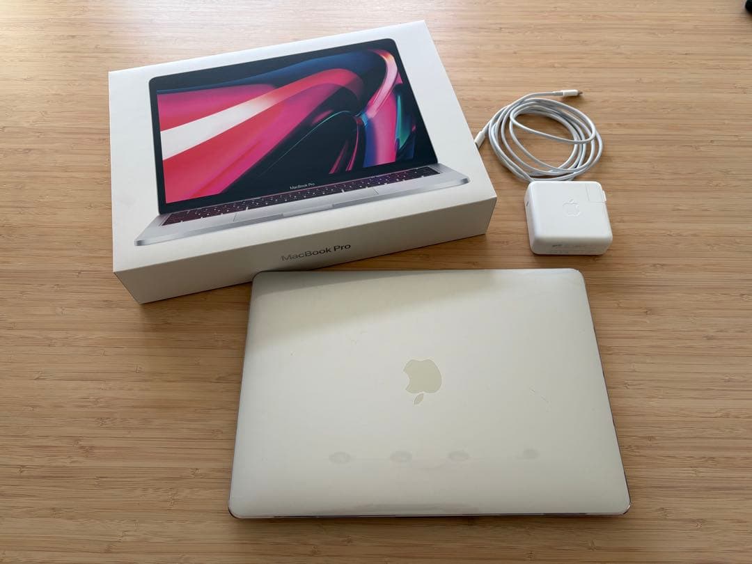 MacBook Pro 13インチ 256GB MNEP3J/A
