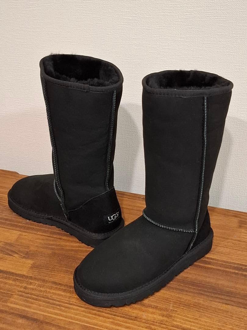 UGG ムートンブーツ 24cm 試着のみ 極美品 未使用級 箱なし ブラック