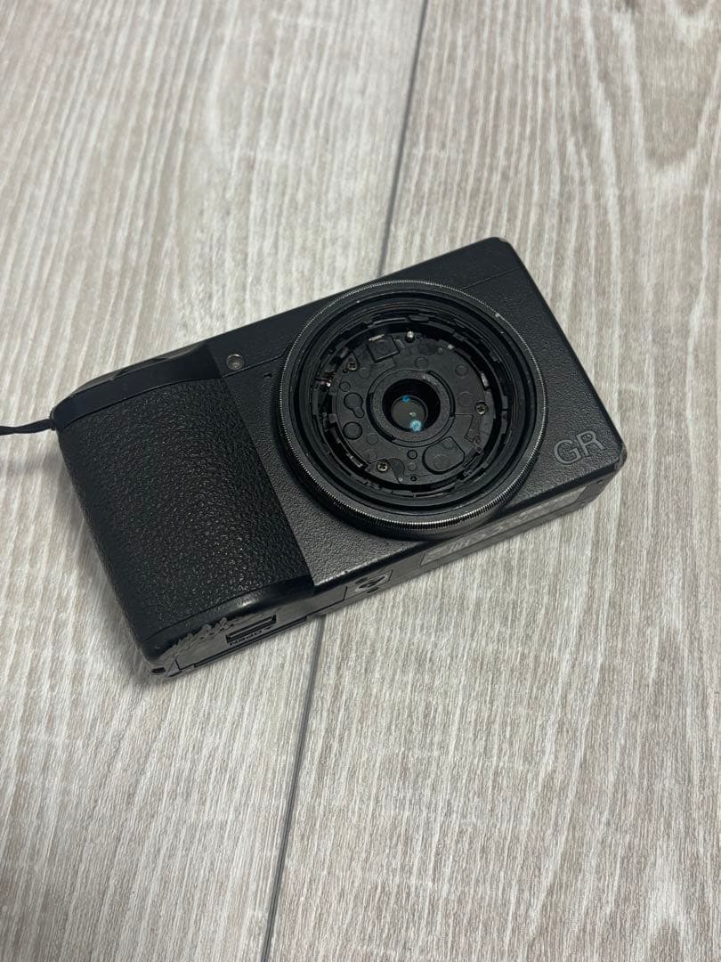 値下げ中！RICOH GR Ⅲ コンパクトデジタルカメラ