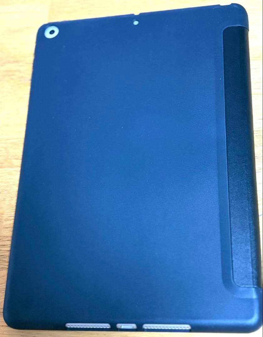 Apple iPad シルバー + ブラックケース