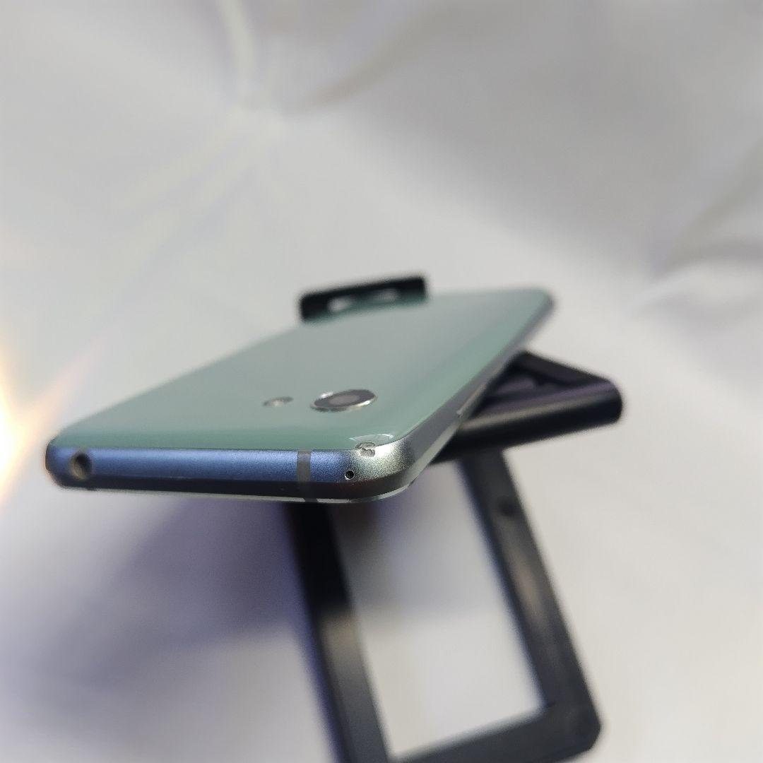 Softbank AQUOS R2 compact 本体　803SH