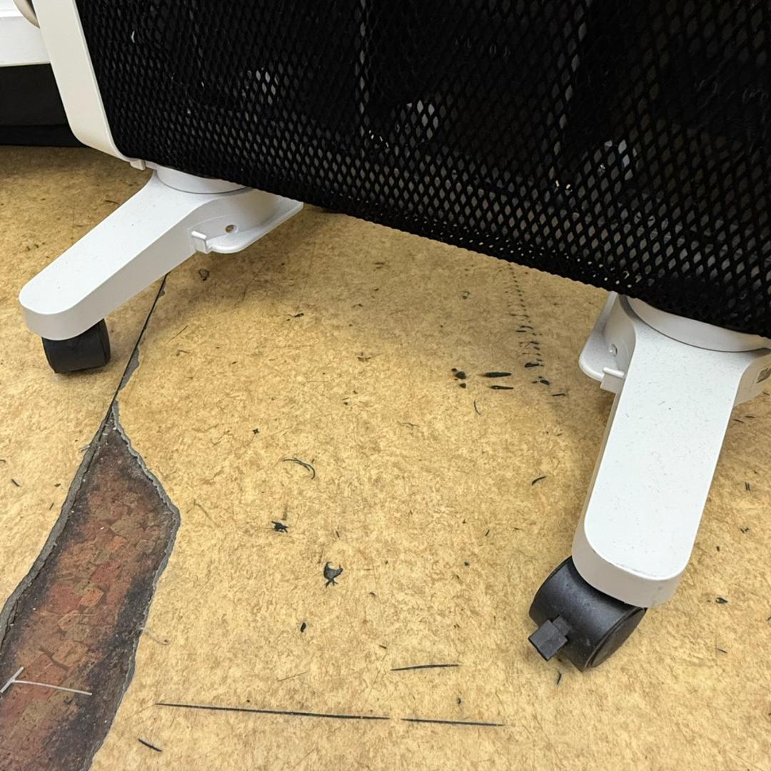 ★シロカ　遠赤軽量ヒーター　かるポカ　SN-M351　2022年製