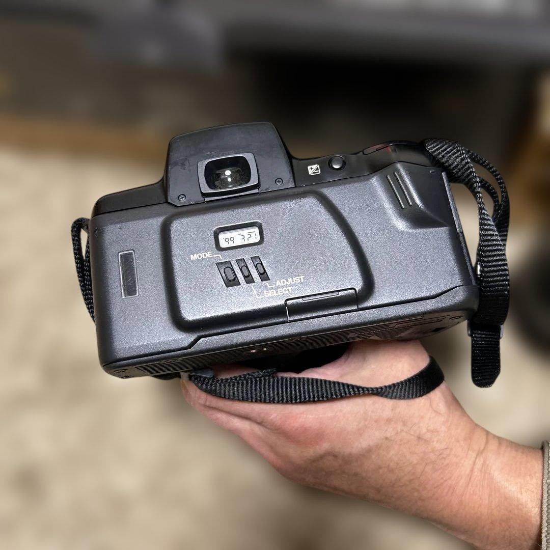 Nikon D3200望遠レンズ付き