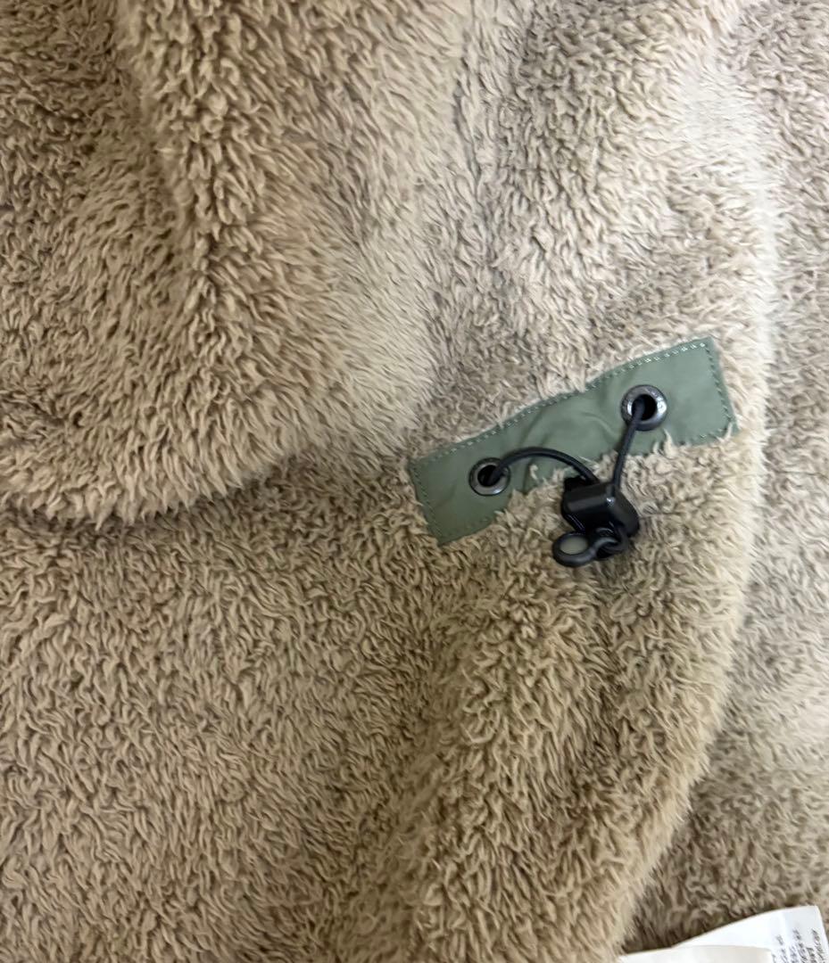 Patagonia イスマスパーカ カーキ S