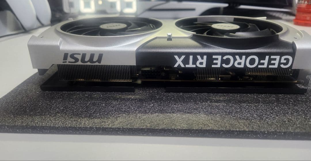 グラフィックボード・グラボ・ビデオカード MSI GEFORCE RTX 5070 VENTUS 2X OC