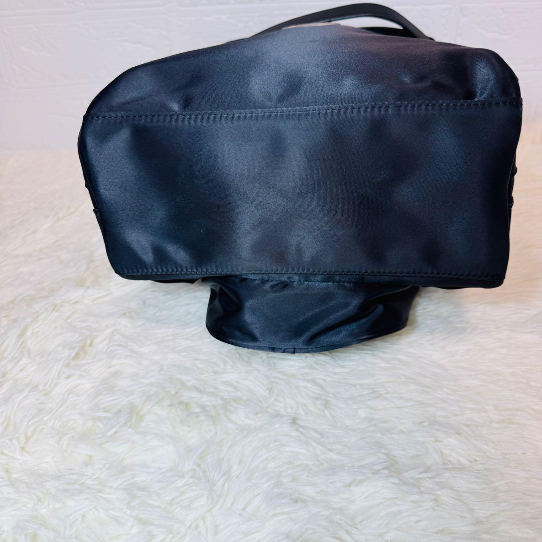 【極美品】スワニー キャリーバッグ 黒 D-291 ジップⅣ(TS15) 軽量