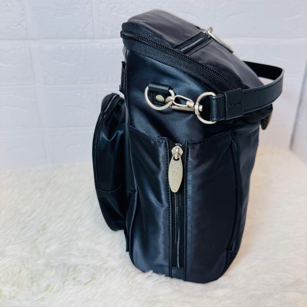 【極美品】スワニー キャリーバッグ 黒 D-291 ジップⅣ(TS15) 軽量