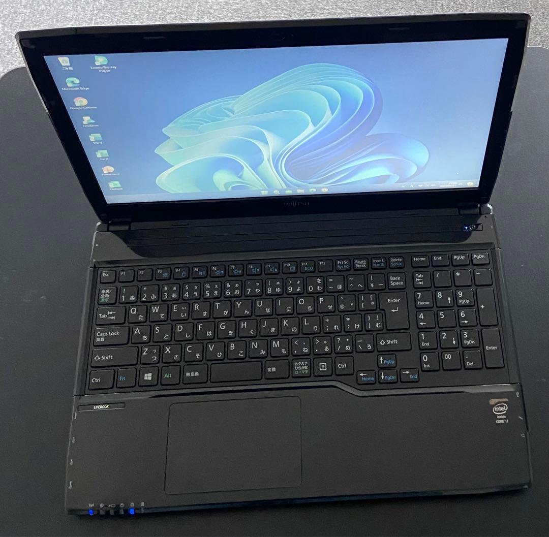 富士通 ノートパソコン windows11 WA1 /S 黒 オフィス付き