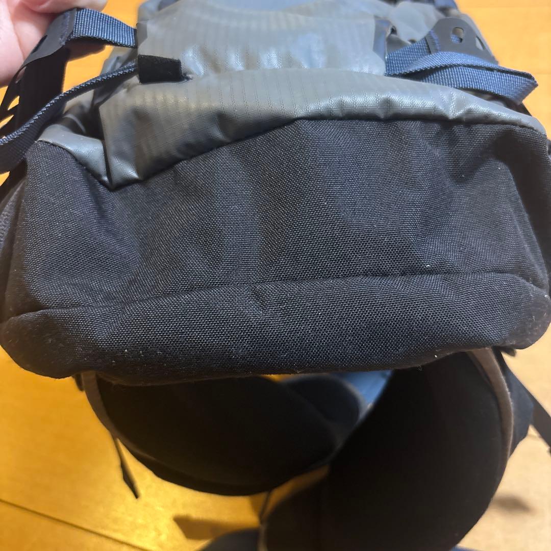 Burton ak バックパック　20L