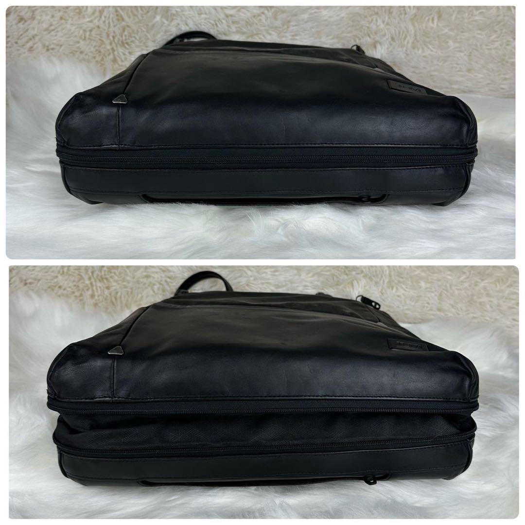 入手困難✨ TUMI TAHOE サセックストート ビジネス 肩掛け A4対応