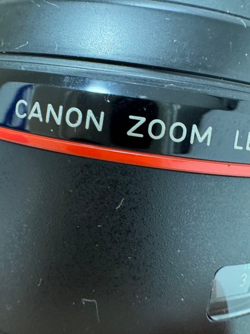 EF 80-200mm ズームレンズ f/2.8