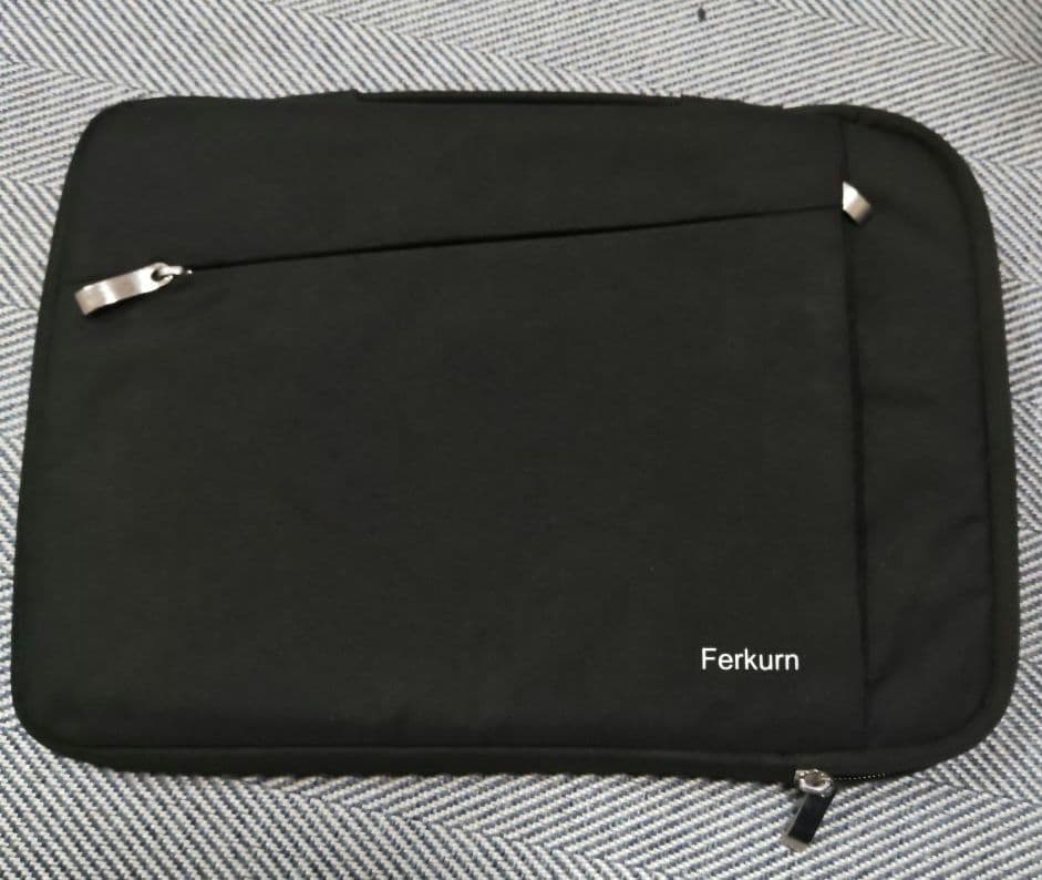 iPad Pro 12.9インチ 128GB 第5世代＋保護フィルム+ケース