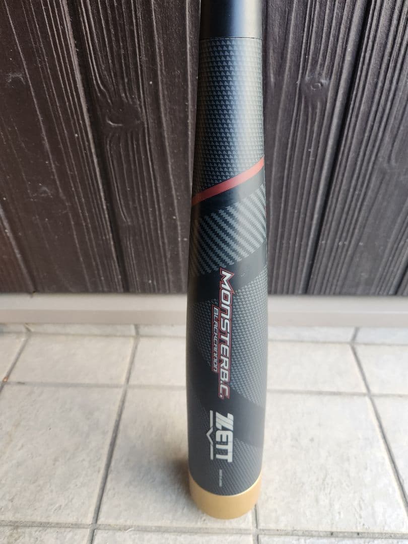 【間もなく終了　最終値下げ】ZETT モンスターブラックキャノン 専用ケース付