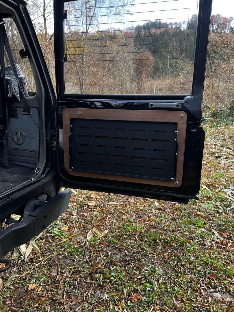 78プラド　ランクル70 バックドアテーブル復刻70 再販70 新型70