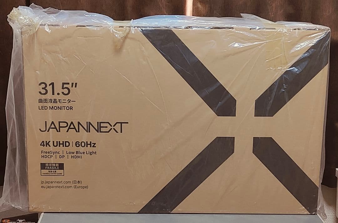 JAPANNEXT 31.5インチ UHD 4K LED モニター