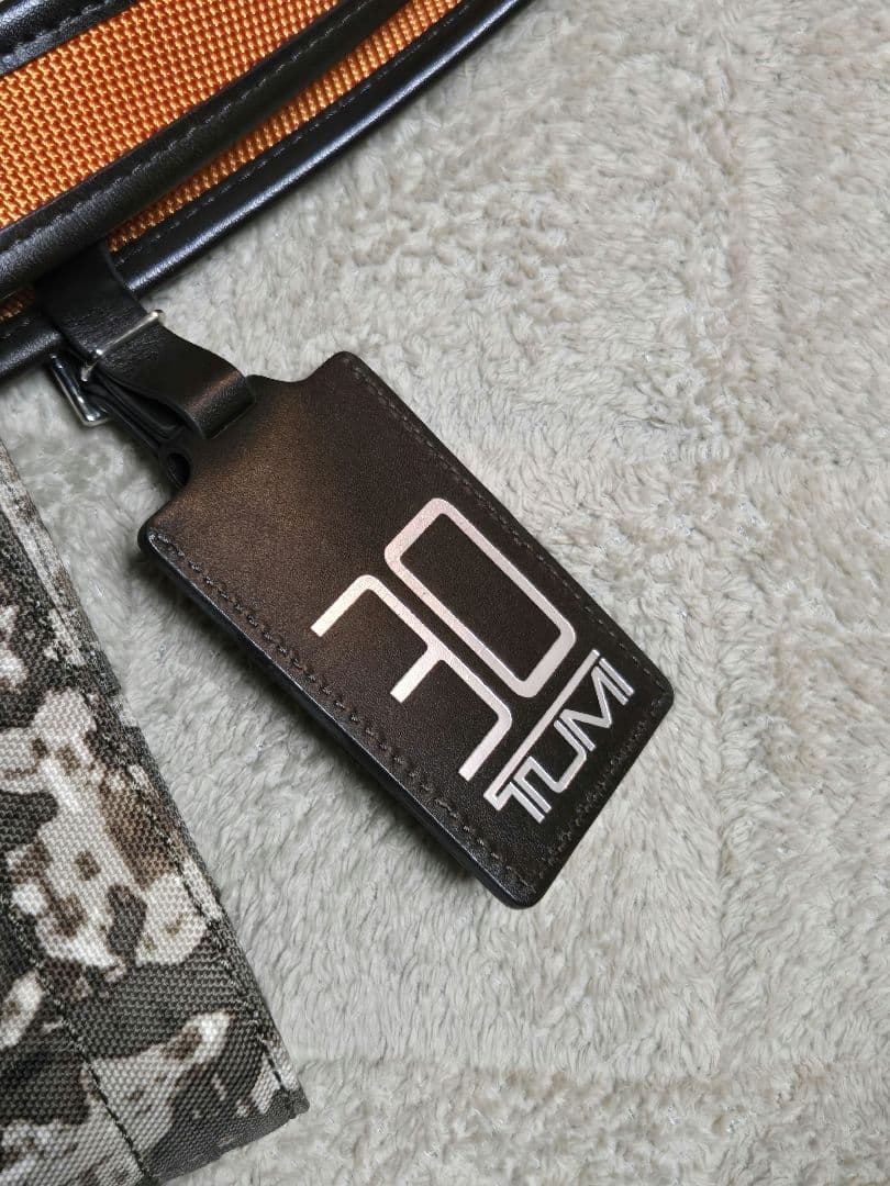 TUMI３０周年アニバーサリートートバッグ